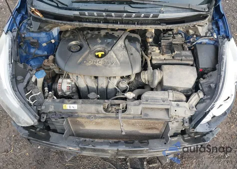 2015 Hyundai Elantra Se z USA, uszkodzony, nr VIN 5NPDH4AE7FH611702